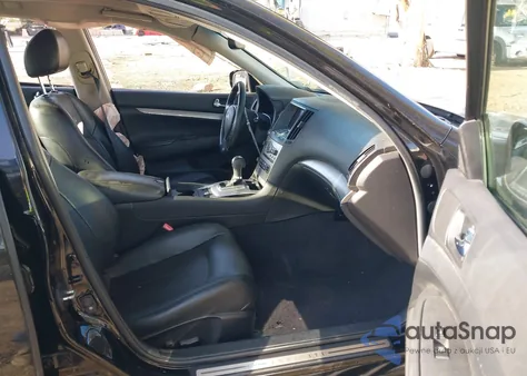 2012 Infiniti G37 Journey z USA, uszkodzony, nr VIN JN1CV6AP3CM625232